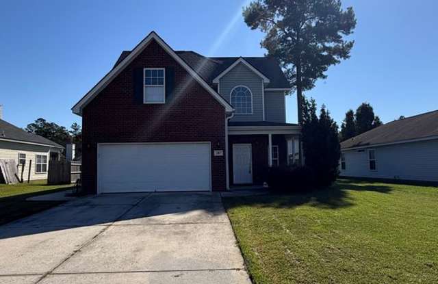 Spacious 4-Bedroom Long Term Rental - Summerville, SC Gallery 1