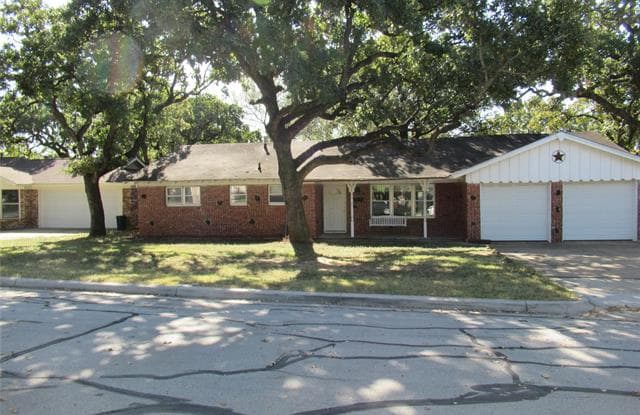 404 John Vernon Lane - 404 John Vernon Lane, Euless, TX 76040