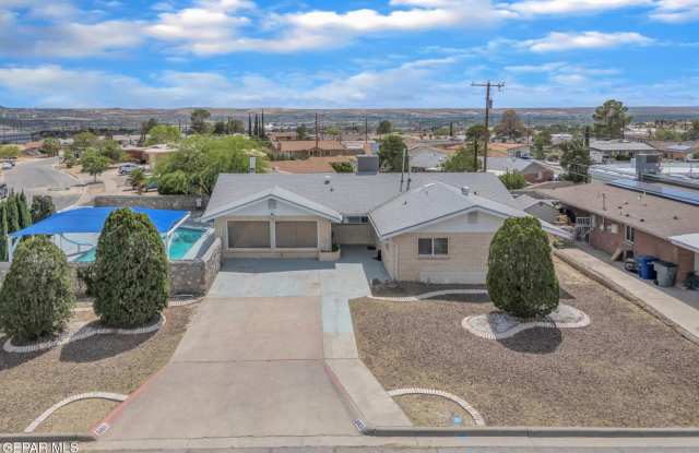 5801 VIEWMONT Lane Gallery 1