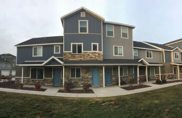 248 North 680 East - 248 North 680 East, Vineyard, UT 84059