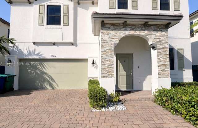 22634 SW 131st Pl photos photos