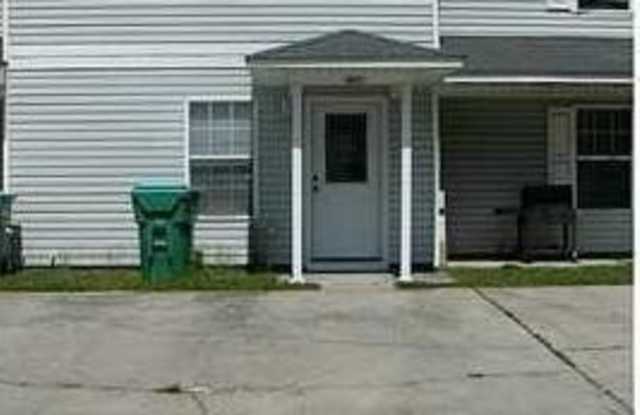 10521 Cal Lane - 10521 Cal Lane, Gulfport, MS 39503