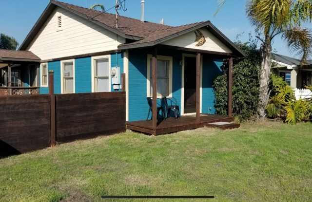 3 Bedrooms 2 baths Beach House in the City of Imperial Beach!!!!!! photos photos