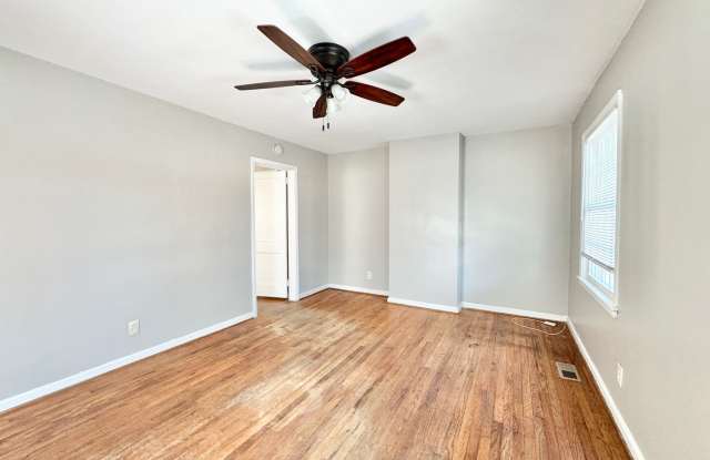 1006 E Side Drive Gallery 3
