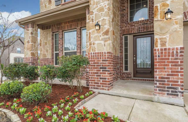 16716 Central Garden Lane Gallery 4