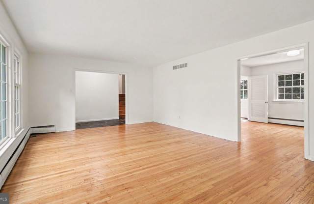 31 BEACON HILL Court Gallery 2