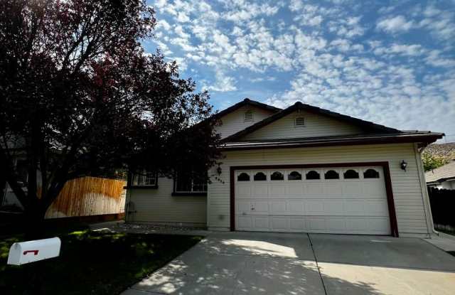 5214 Palo Alto Circle - 5214 Palo Alto Circle, Sparks, NV 89436