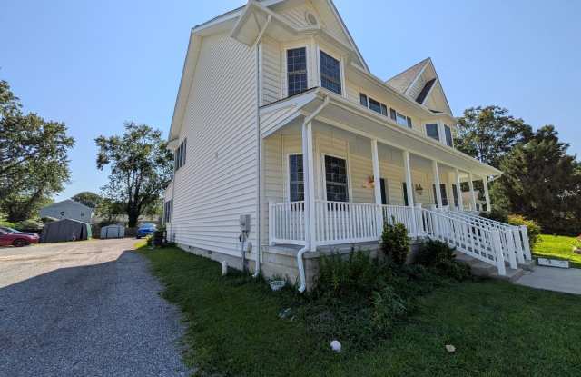 310 DEL RHODES Avenue Gallery 2