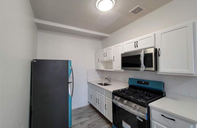 385 Suydam Street photos photos