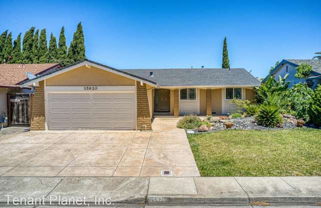 35920 Ashton Place Gallery 2