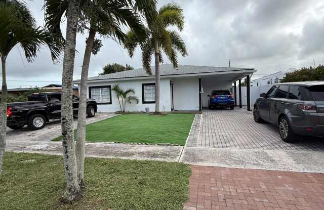 5686 Elder Drive Gallery 2