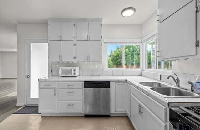 11856 Beatrice Street 11858 - 11856 Beatrice Street, Los Angeles, CA 90230