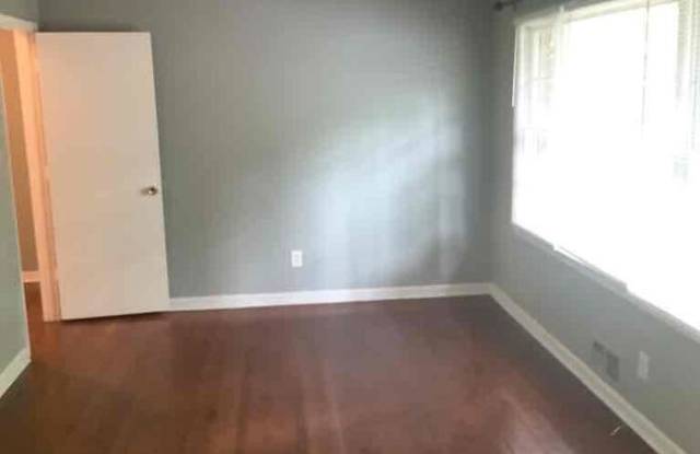 1970 Rena Circle Southwest Gallery 4