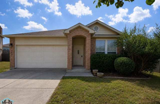 Beautiful 4-Bedroom 2-Bath Home in Bulverde Village, conveniently located just off TPC Parkway and minutes from Highway 281! photos photos