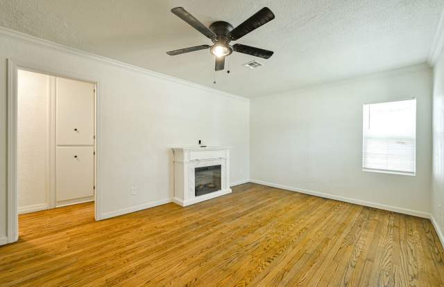 3220 Cashion Place Gallery 4