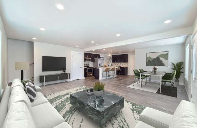 $2,300- 3 Bed / 2 Bath Beautiful Newer Built House Near Spokane River photos photos