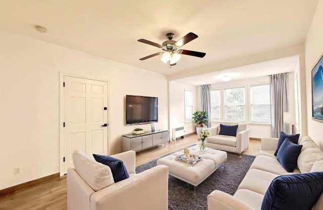 7848 85th Street unit: 2 photos photos