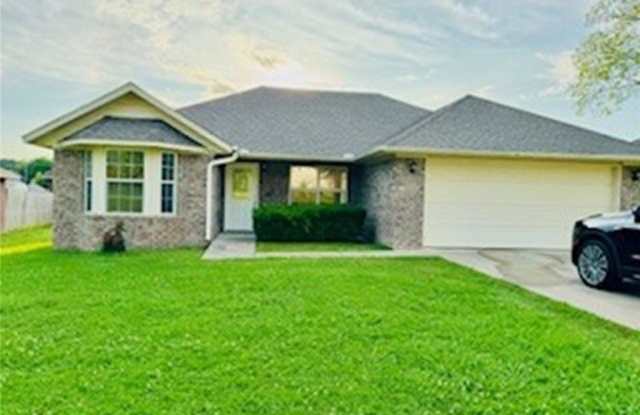 1813 Green Meadow  DR photos photos