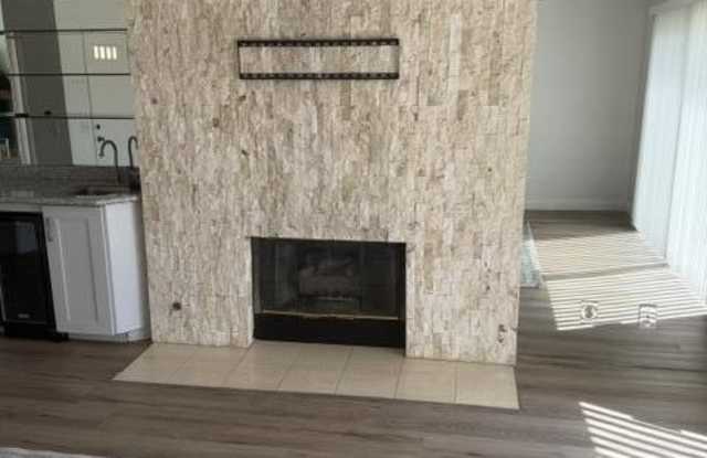 145 Desert Falls Circle Gallery 4