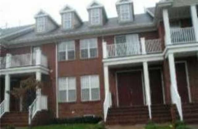 8 Park Square - 8 Park Square, Metuchen, NJ 08840