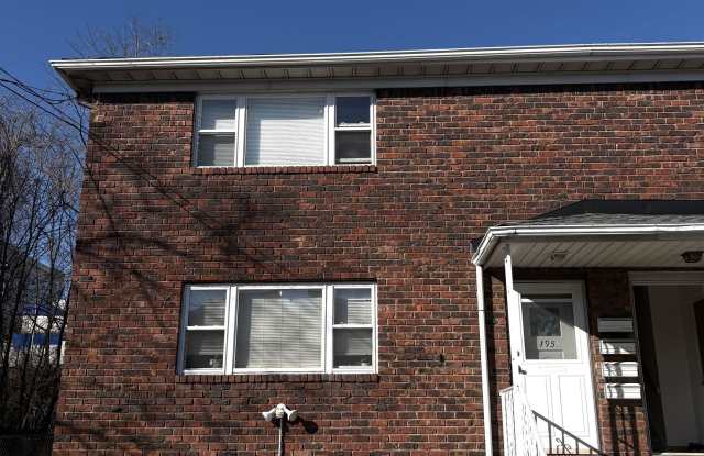 195 WHEELER ST photos photos