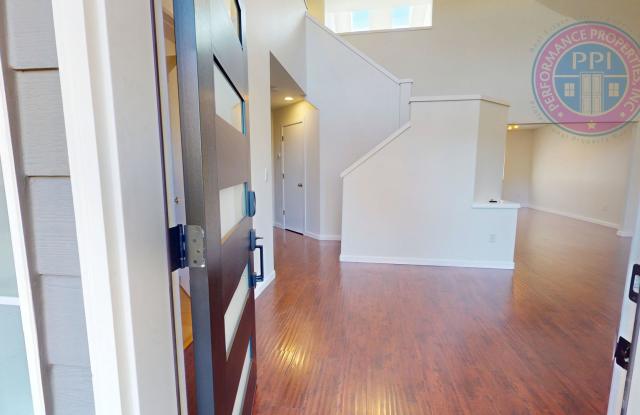 Luxury Living - Bull Mountain, Custom Home | 1/4-Acre Lot | Cul-de-Sac | Green Space Views | Central Air Gallery 3