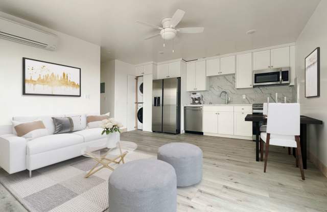 Stunning 1 Bed / 1 Bath Unit with Gorgeous Views Near the 15 Freeway - 28410 Wimbleton Lane, Hidden Meadows, CA 92026