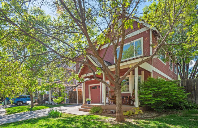 Prime Location | Spacious 4BD Home with Elegant Finishes photos photos