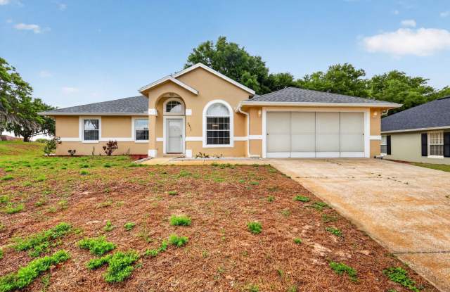 Available Now! Move-In Ready 3BR Home with Florida Room & Shed photos photos