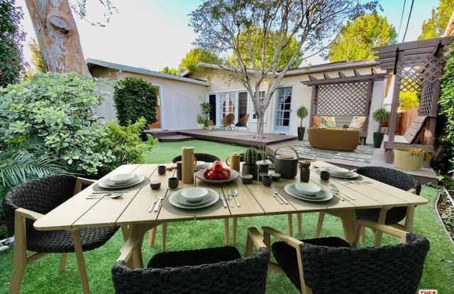 2817 Coolidge Ave - 2817 Coolidge Avenue, Los Angeles, CA 90064