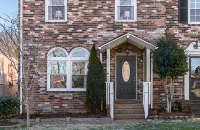 821 Woodcraft Dr photos photos