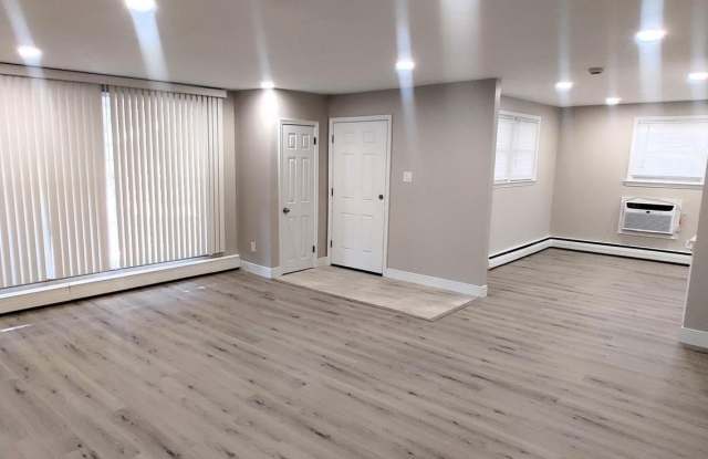 577 BYBERRY ROAD photos photos