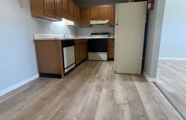 Riverwood Apartments photos photos