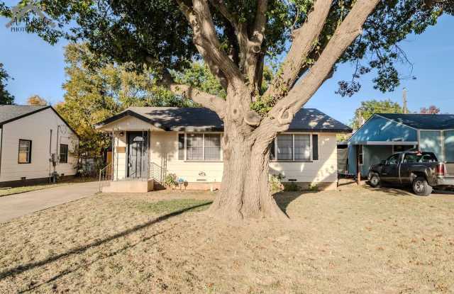 2920 FEATHERSTON AVENUE photos photos