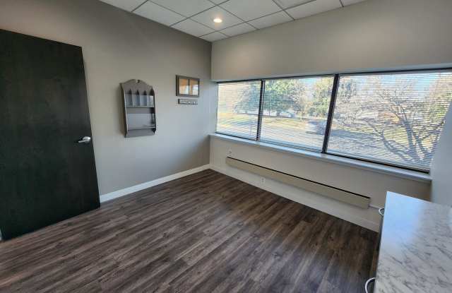 11495 SUNSET HILLS Road Gallery 1