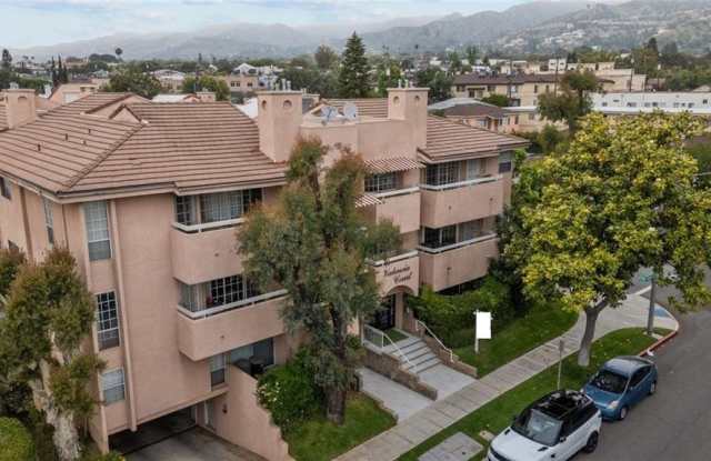 435 East Valencia Avenue - 435 East Valencia Avenue, Burbank, CA 91501