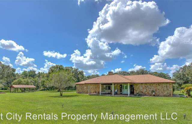 1219 Wiggins Rd. - 1219 South Wiggins Road, Hillsborough County, FL 33566 1219 Wiggins Rd. - 1219 South Wiggins Road, Hillsborough County, FL 33566