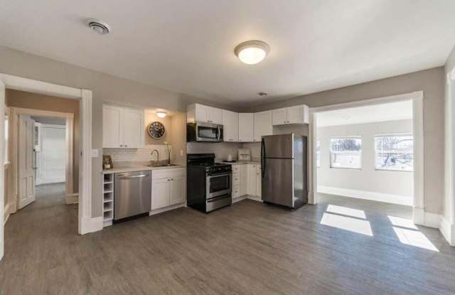 138 8th Ave Ne photos photos