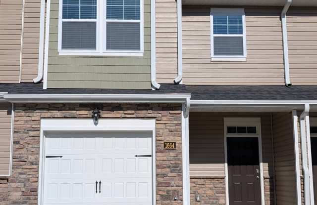 1664 Hallview Court photos photos