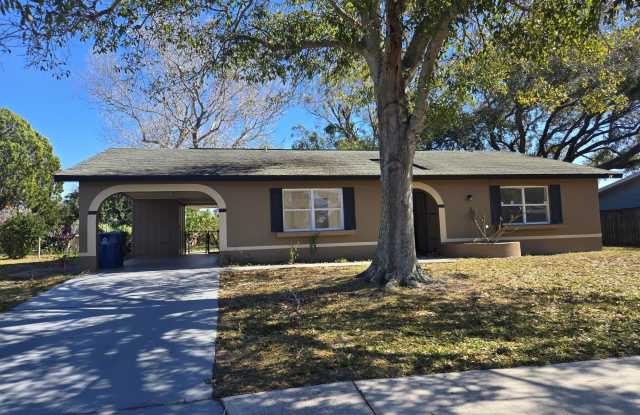 771 Onyx Drive NE photos photos