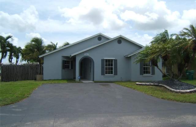 24833 SW 128th Ct - 24833 Southwest 128th Court, Princeton, FL 33032