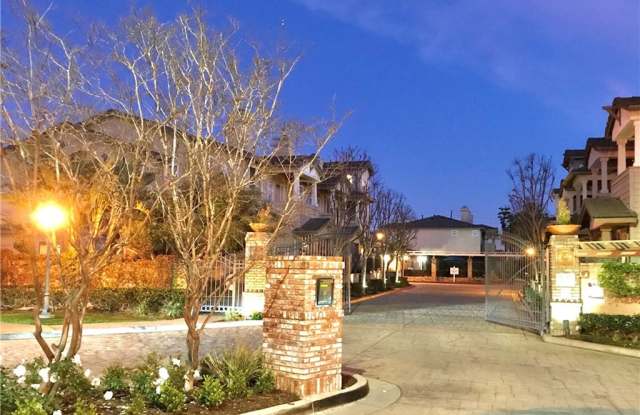 2916 Claremore Lane - 2916 Claremore Lane, Los Alamitos, CA 90815