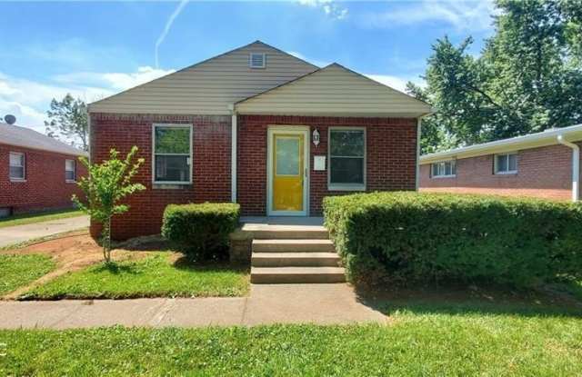 4136 E Pleasant Run Parkway North Drive - 4136 East Pleasant Run Parkway North Drive, Indianapolis, IN 46201