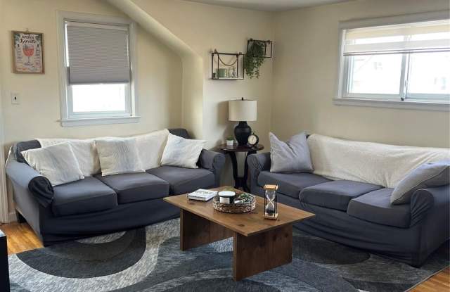 644 E Olive Street photos photos