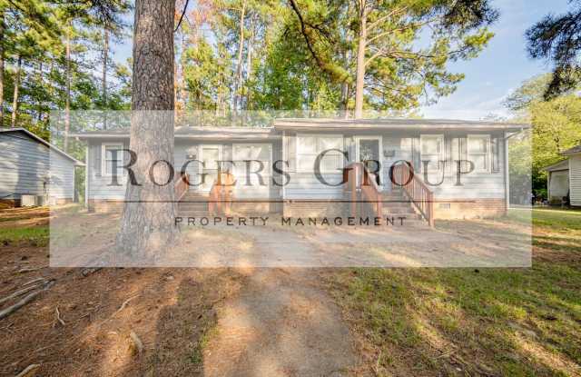 Homes for rent in Henderson NC - 827 State Street - Schedule Showing Online at www.rentnc.net photos photos