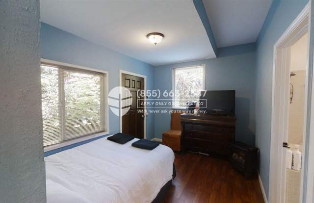 5728 Moraga Avenue Unit A Gallery 3