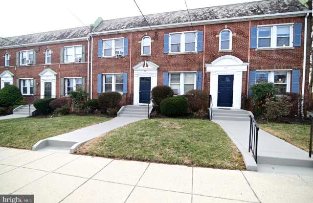 713 HAMLIN STREET NE photos photos