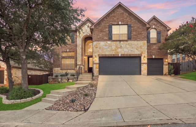 Elegant Living in Indian Springs Gallery 1