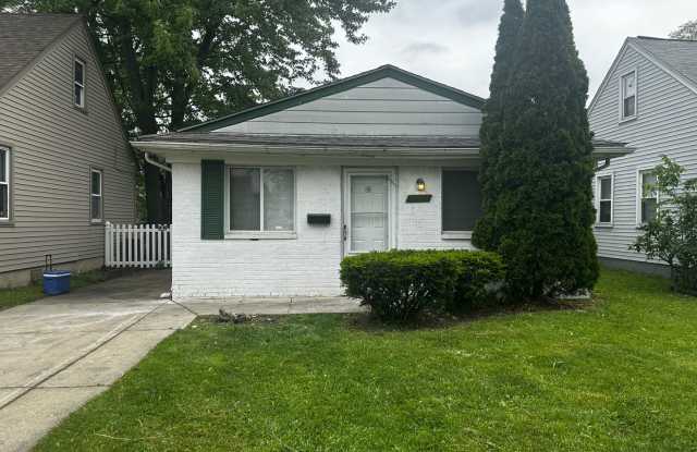 3 Bedroom Home In Harper Woods photos photos