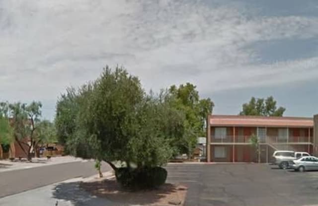700 E Weber Dr - 700 East Weber Drive, Tempe, AZ 85281